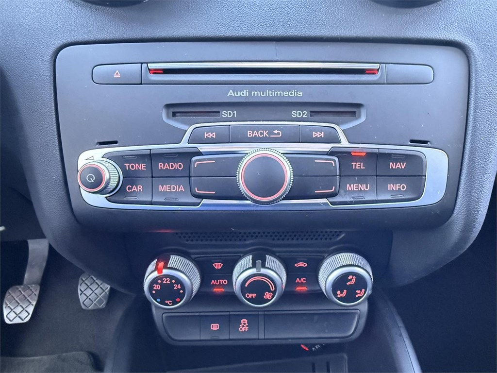 Foto 11 AUDI A1 1.0TFSI SLINE