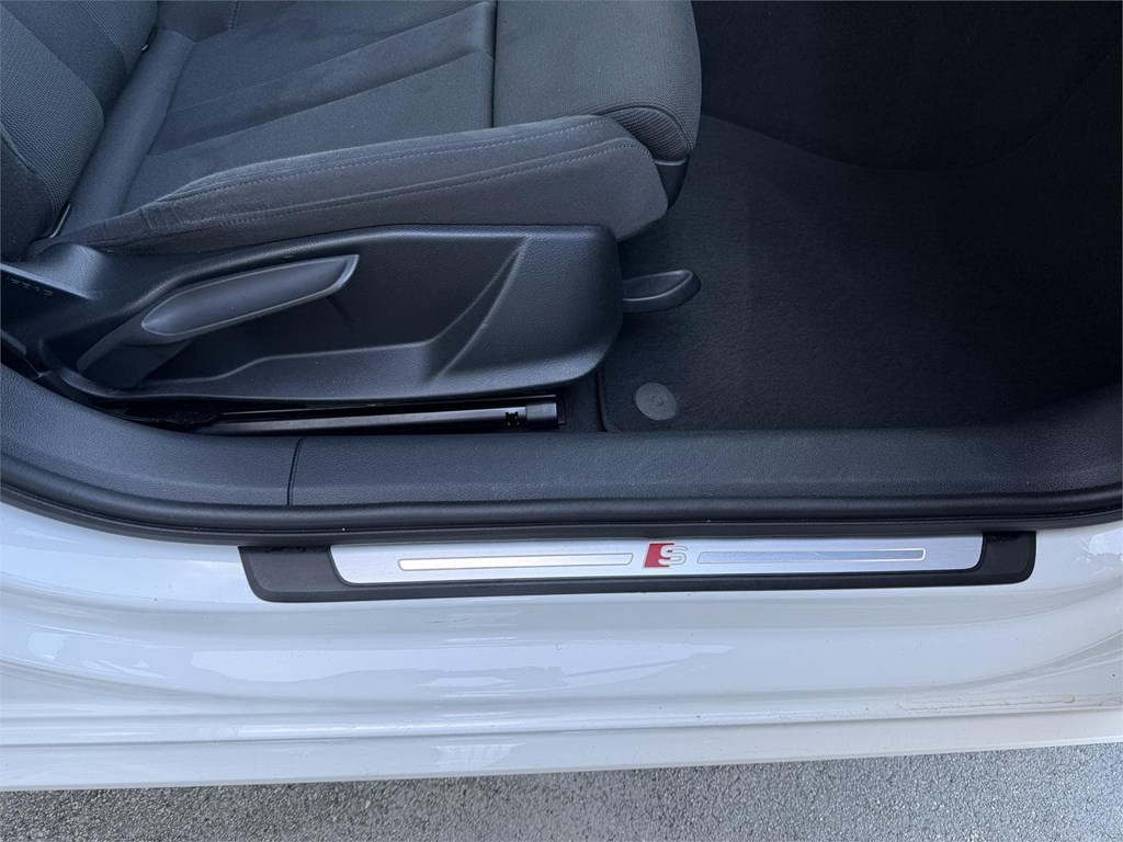 Foto 5 AUDI A4 AVANT 2.0TDI SLINE STRONIC