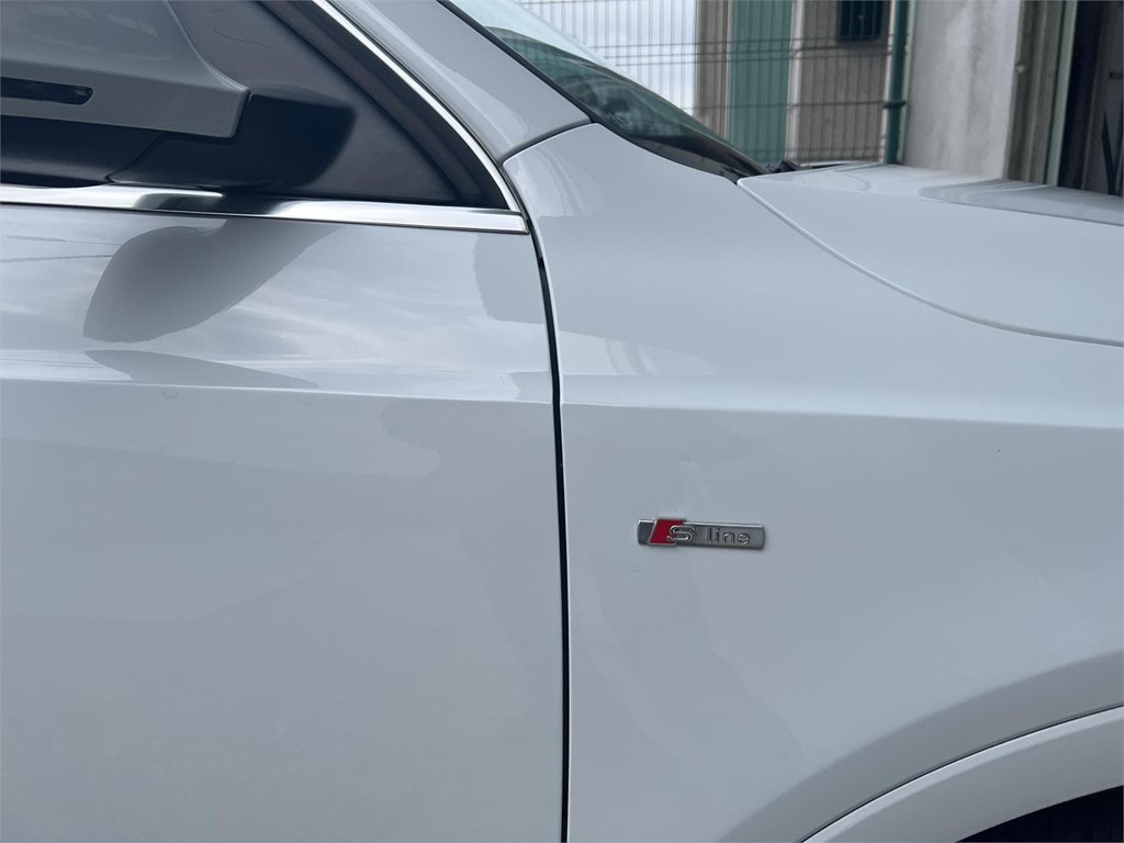 Foto 17 AUDI Q3 SLINE