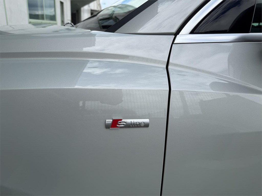 Foto 32 AUDI Q3 SPORTBACK 35TDI SLINE STRONIC
