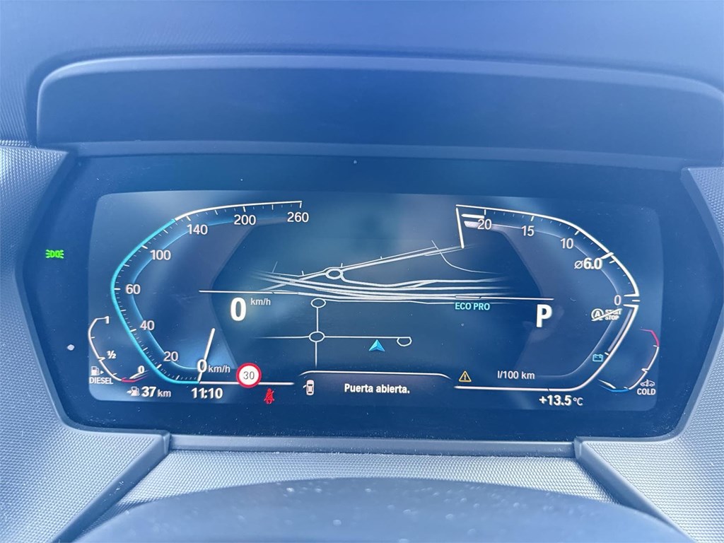 Foto 14 BMW 118D AUT. F40 M SPORT