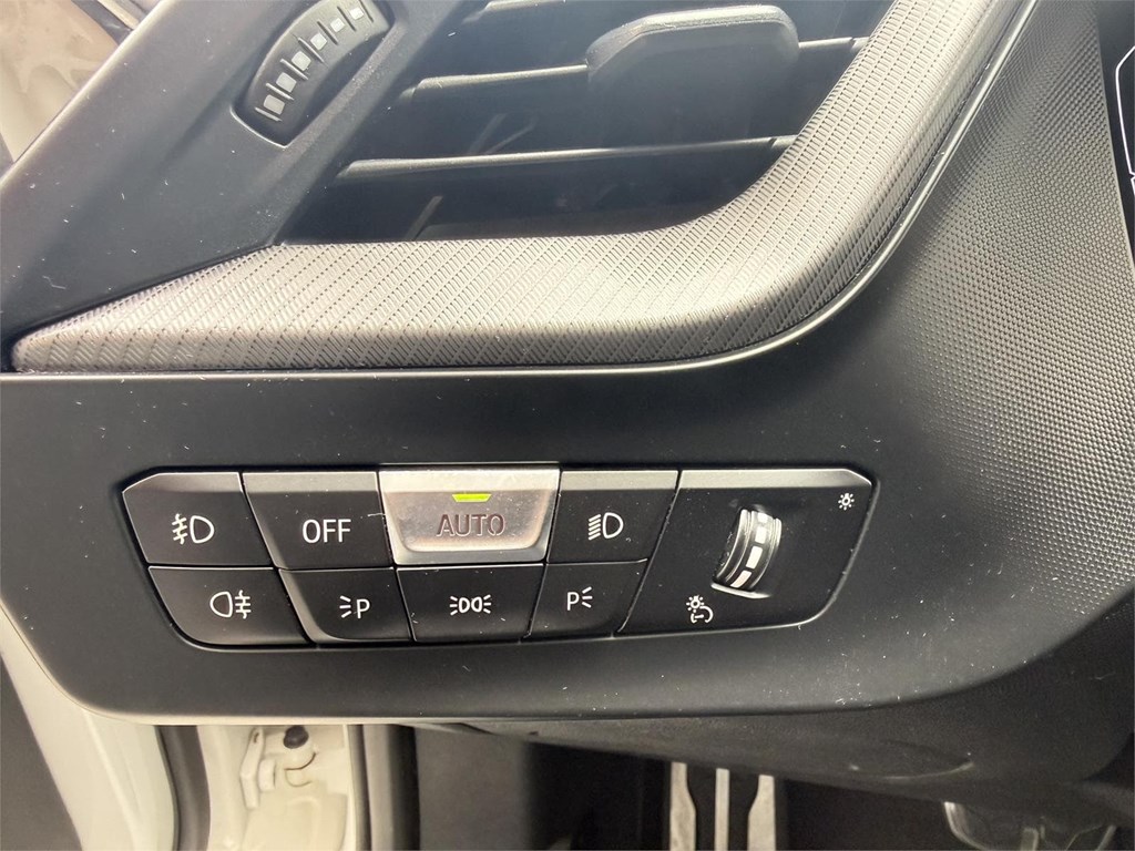 Foto 9 BMW 118D AUT F40 M SPORT