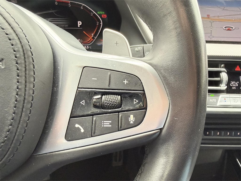 Foto 14 BMW 118D F40 AUT M SPORT