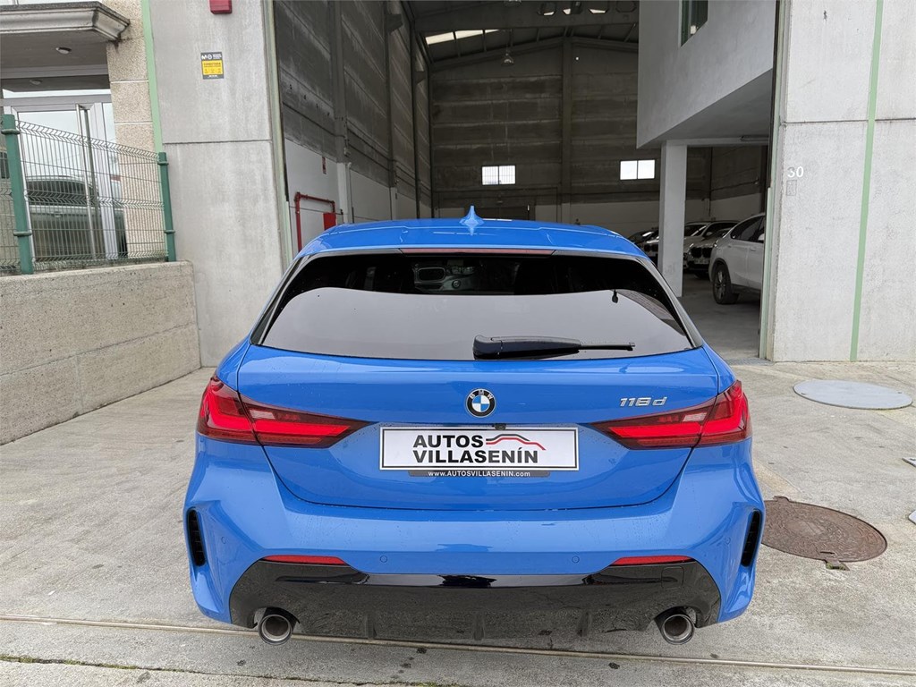 Foto 27 BMW 118D F40 AUT M SPORT
