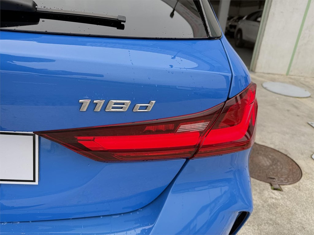 Foto 28 BMW 118D F40 AUT M SPORT