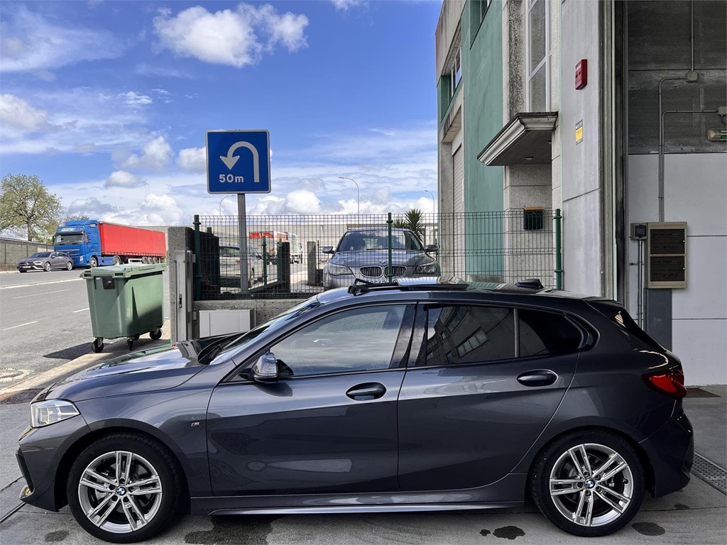 Foto 21 BMW 118D F40 M SPORT
