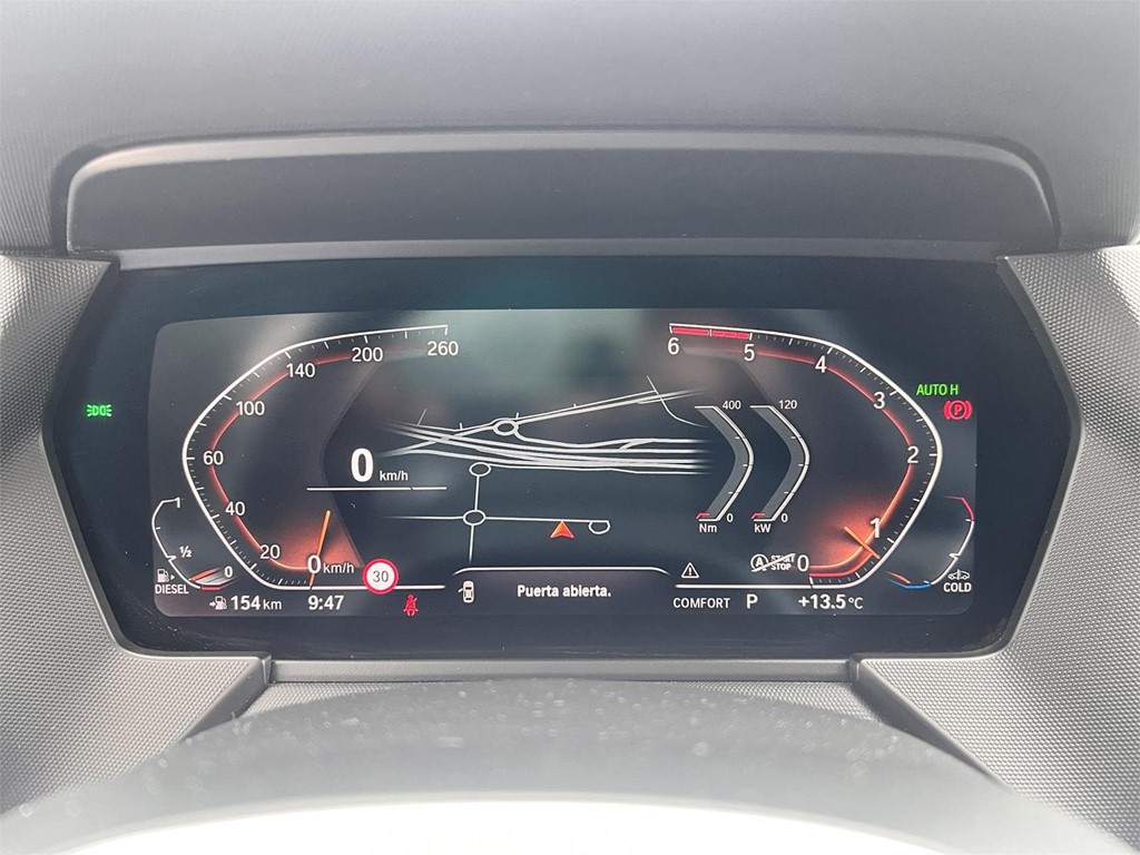 Foto 13 BMW 118D M SPORT