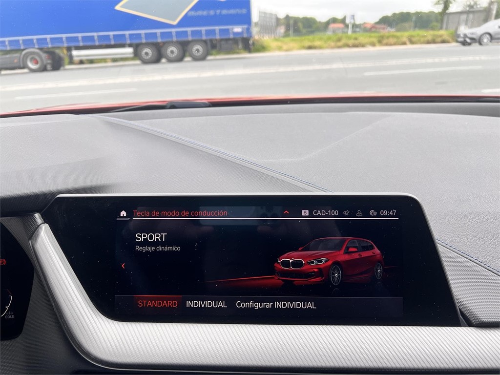 Foto 17 BMW 118D M SPORT