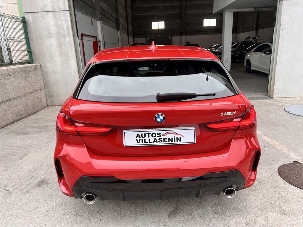 Foto 20 BMW 118D M SPORT