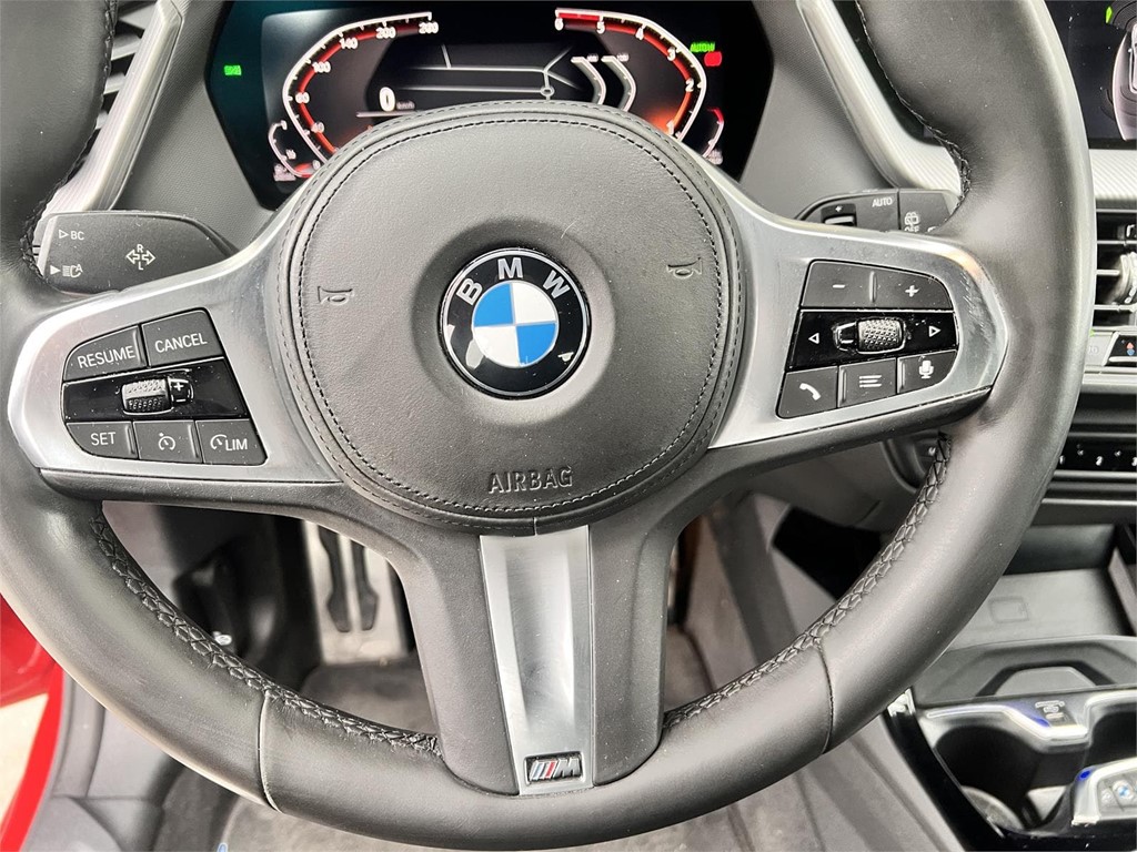 Foto 26 BMW 118D M SPORT