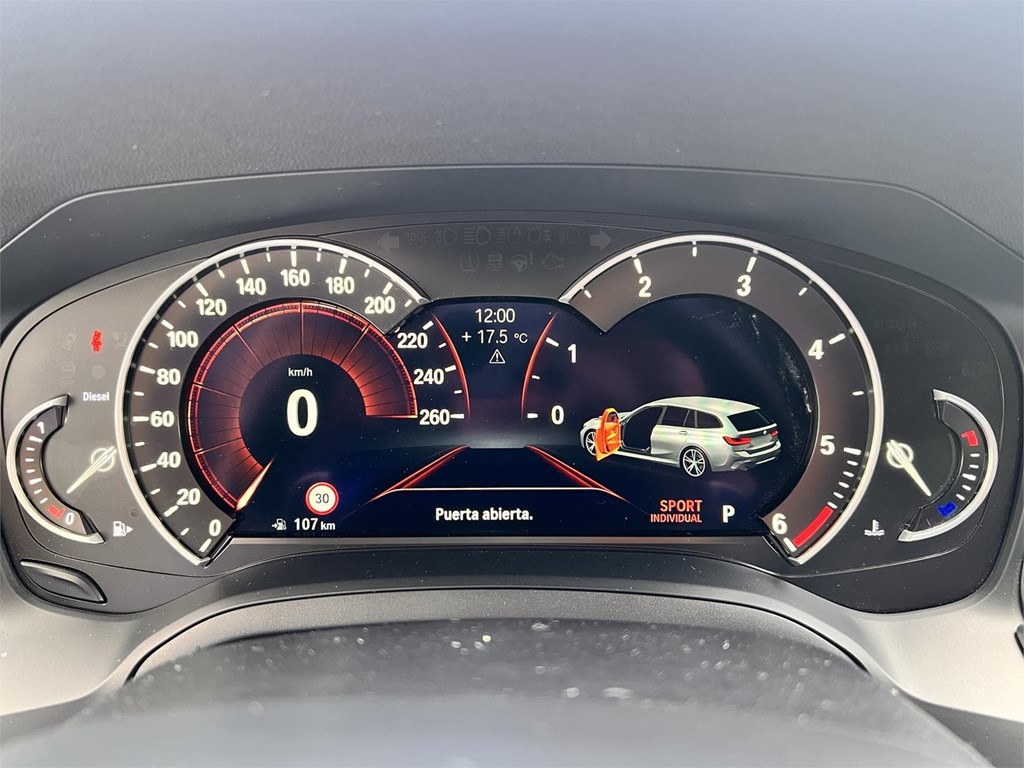 Foto 18 BMW 320D TOURING M SPORT G21