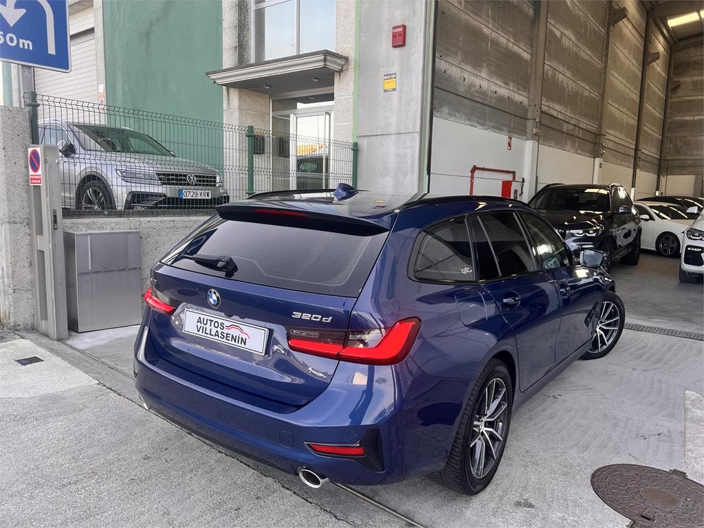 Foto 25 BMW 320D XDRIVE AUT SPORT TOURING G21