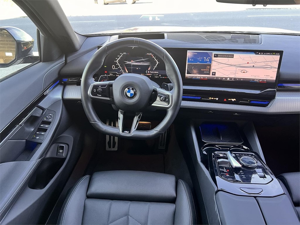 Foto 7 BMW 520D G60 M SPORT