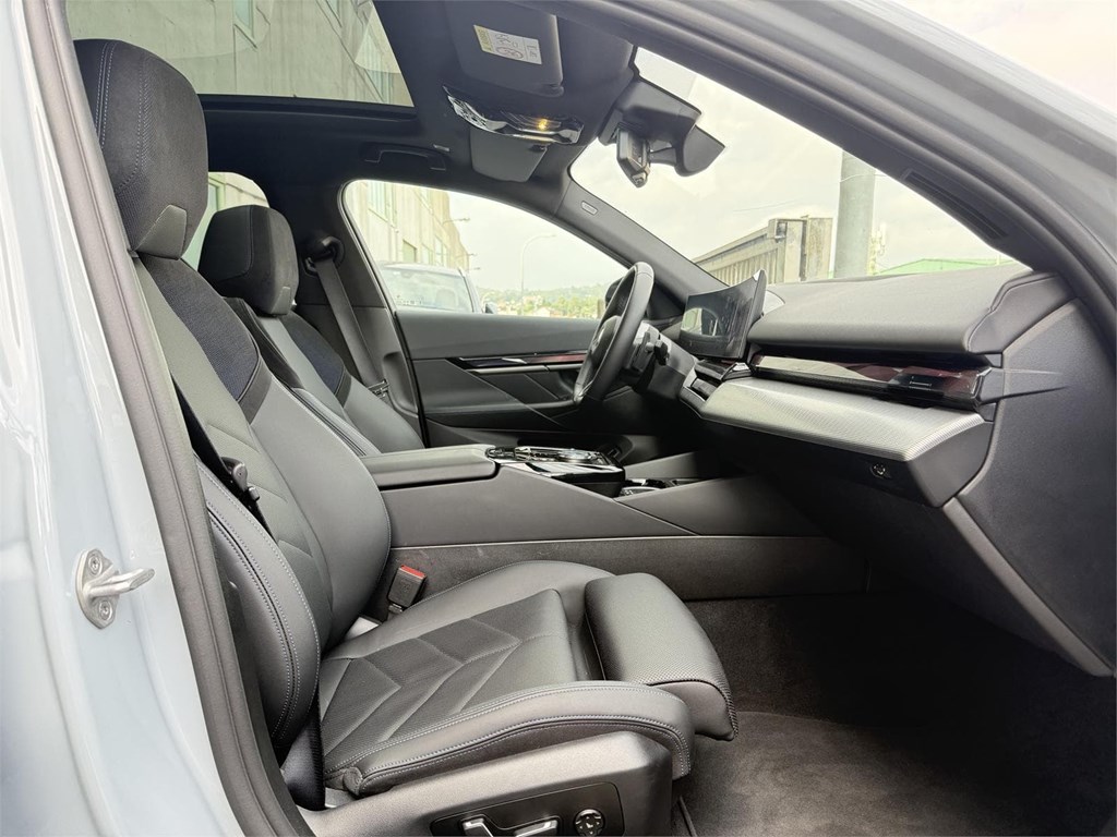 Foto 3 BMW 520D XDRIVE G60 M SPORT