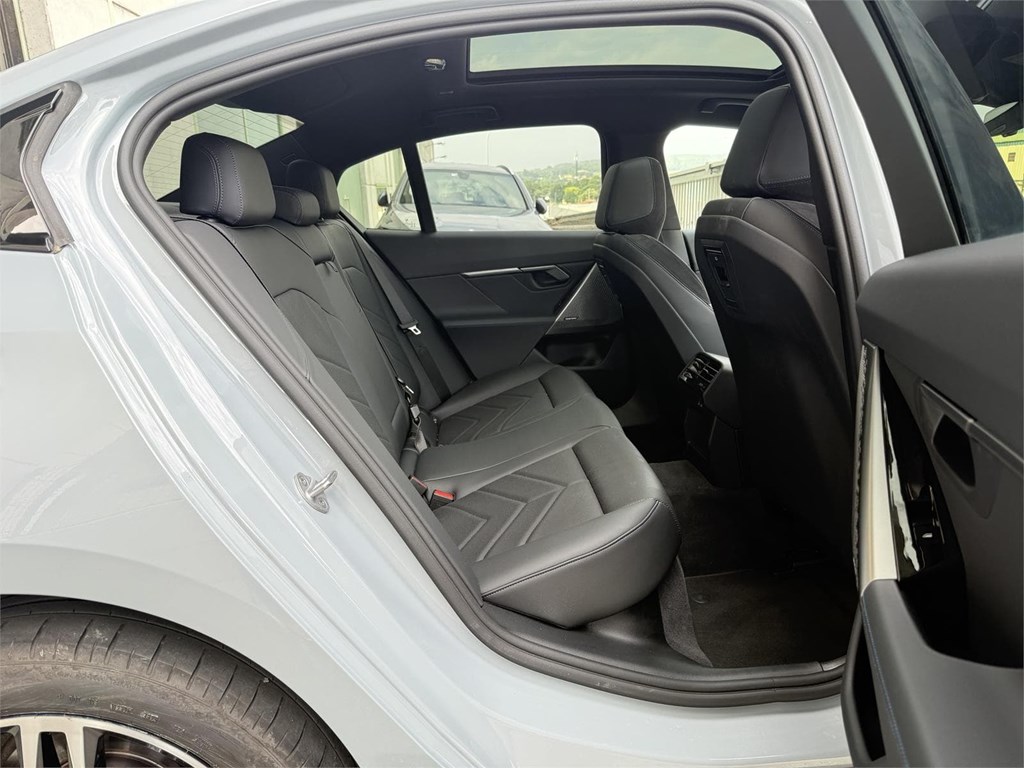 Foto 7 BMW 520D XDRIVE G60 M SPORT