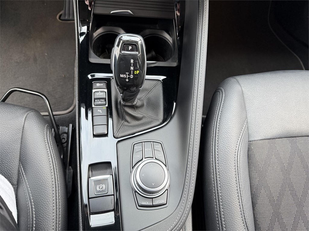 Foto 11 BMW X1 F48 SDRIVE 18D AUT.