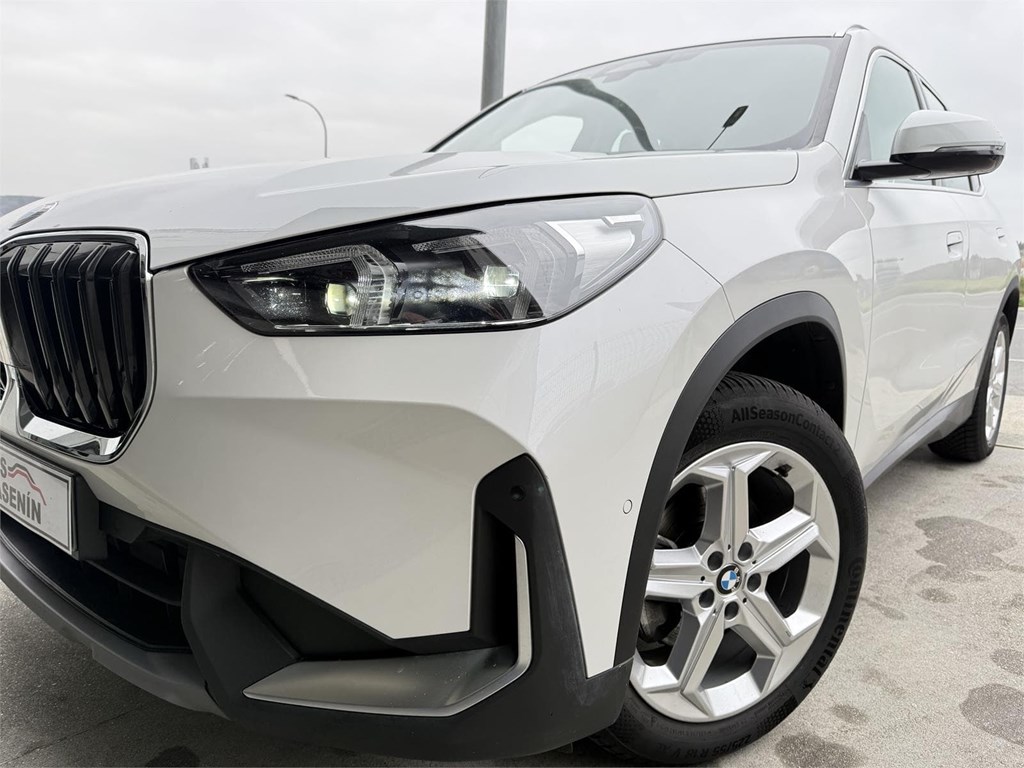Foto 30 BMW X1 SDRIVE 18D AUT