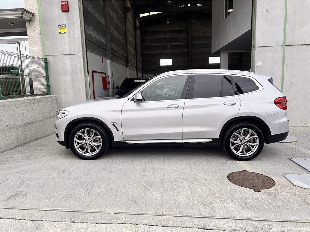 Foto 24 BMW X3 XDRIVE 20D XLINE