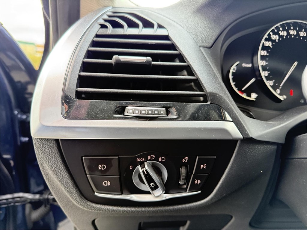 Foto 10 BMW X3 XDRIVE 20D XLINE