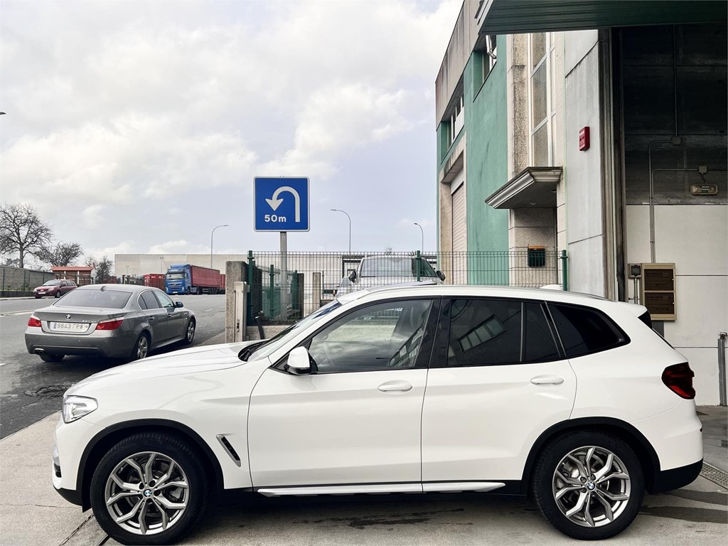 Foto 9 BMW X3 XDRIVE20D XLINE