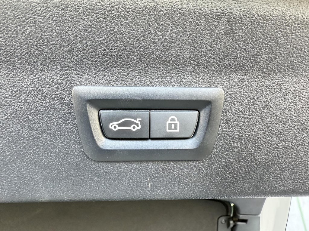 Foto 25 BMW X4 XDRIVE 20D M SPORT