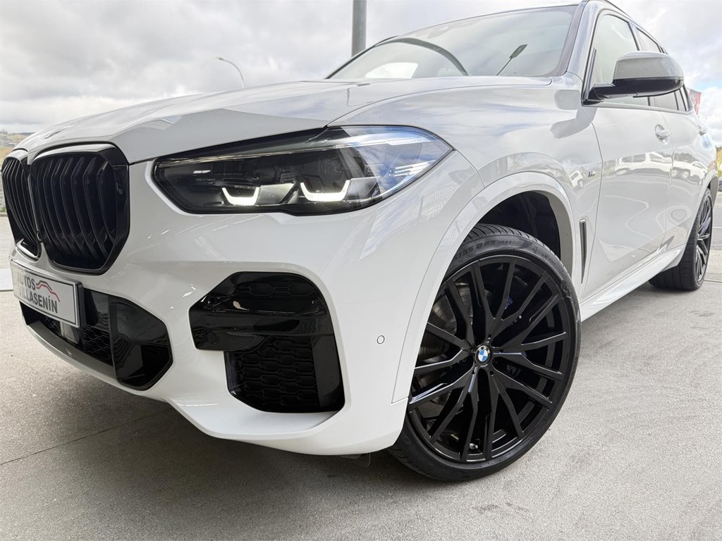 Foto 39 BMW X5 XDRIVE 30D M SPORT G05