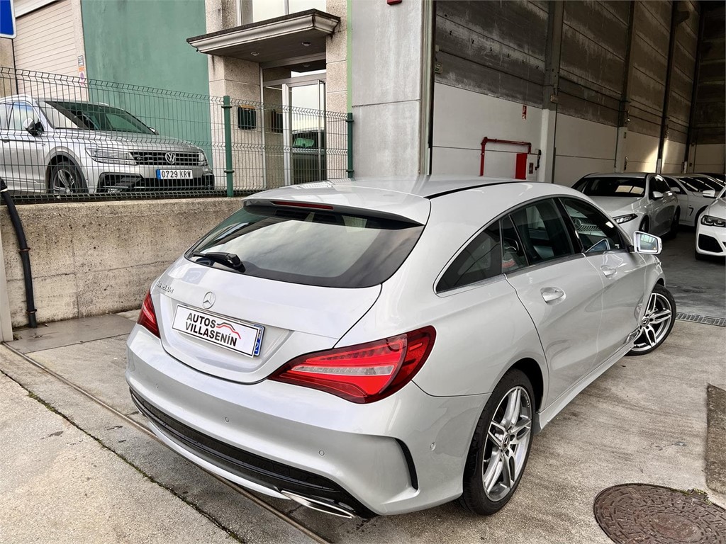 Foto 16 MERCDES CLA 200D AMG LINE 7G-DCT SHOOTING BRAKE