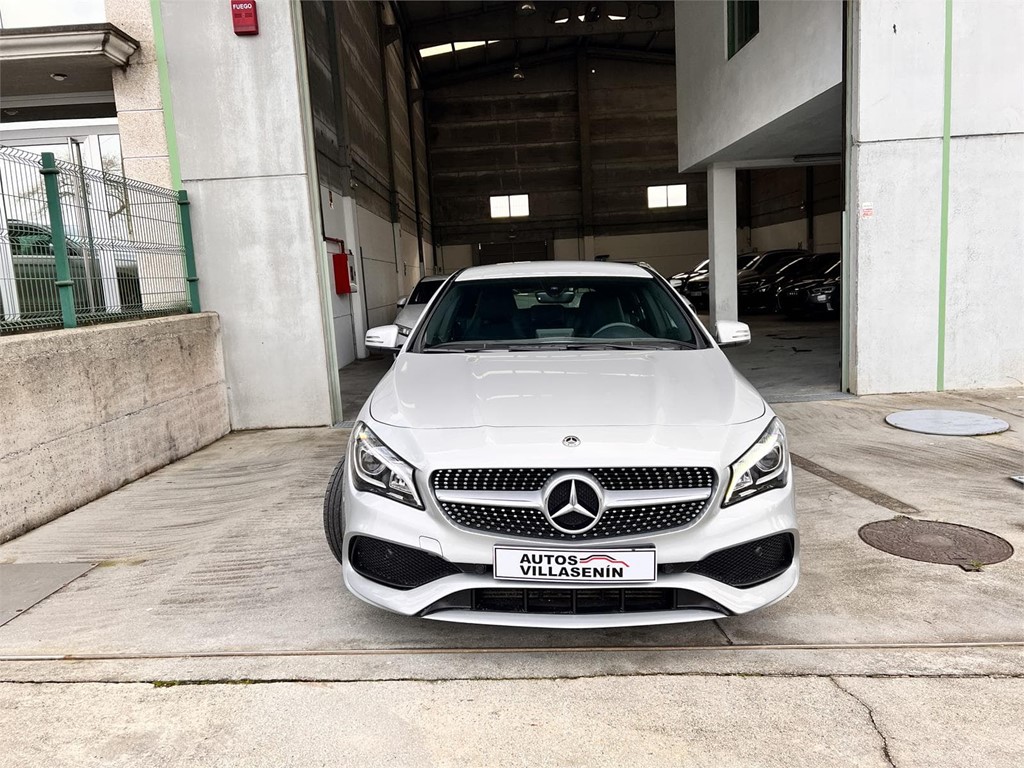 Foto 2 MERCDES CLA 200D AMG LINE 7G-DCT SHOOTING BRAKE