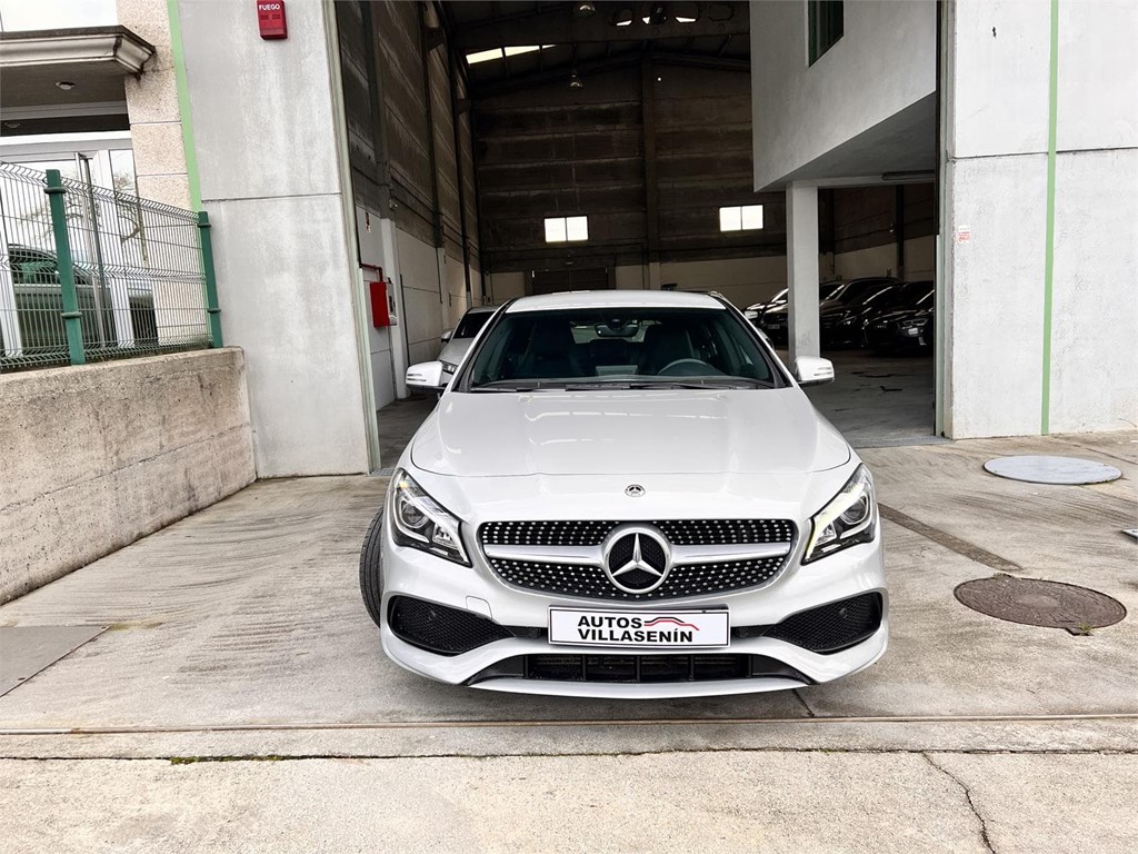 Foto 2 MERCDES CLA 200D AMG LINE 7G-DCT SHOOTING BRAKE