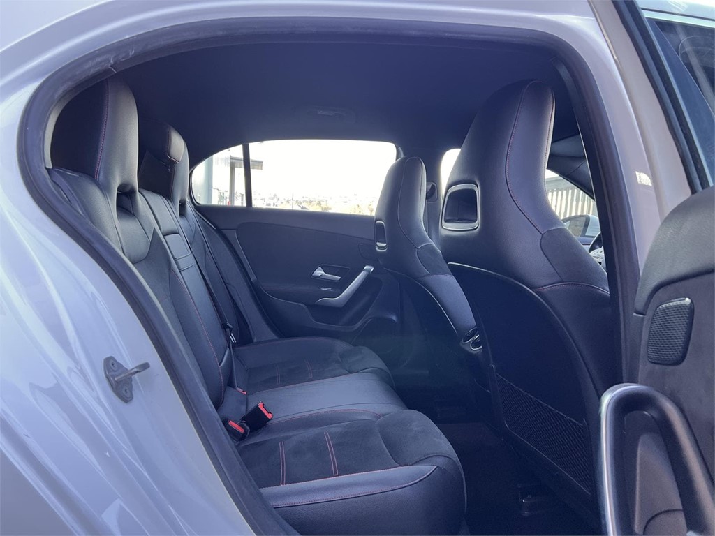 Foto 5 MERCEDES A200d 8G-DCT AMG LINE