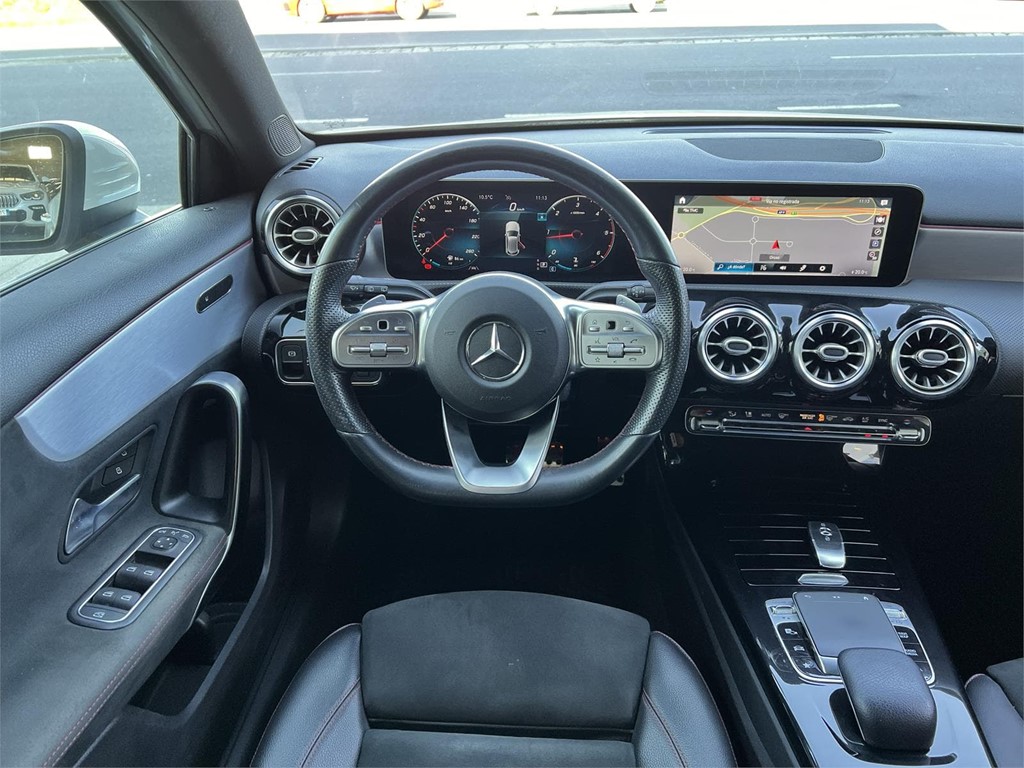 Foto 7 MERCEDES A200d 8G-DCT AMG LINE