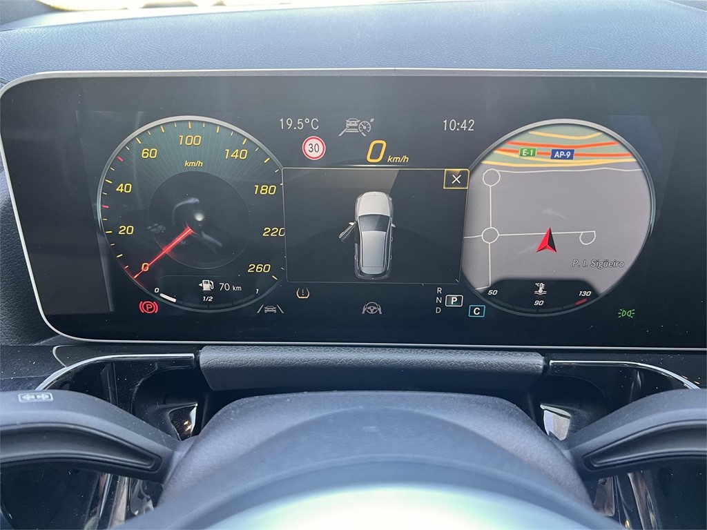 Foto 16 MERCEDES B200d 8G-DCT AMG LINE