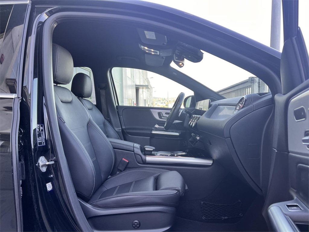 Foto 4 MERCEDES B200d 8G-DCT AMG LINE