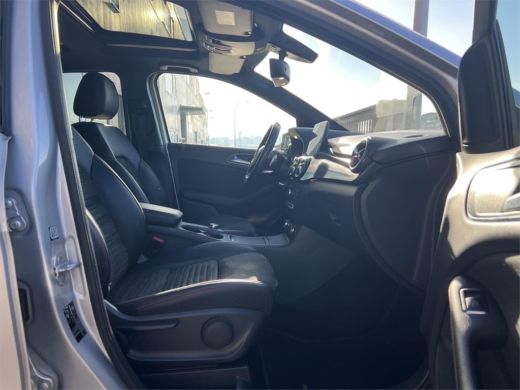 Foto 3 MERCEDES B220D AMG LINE 177CV