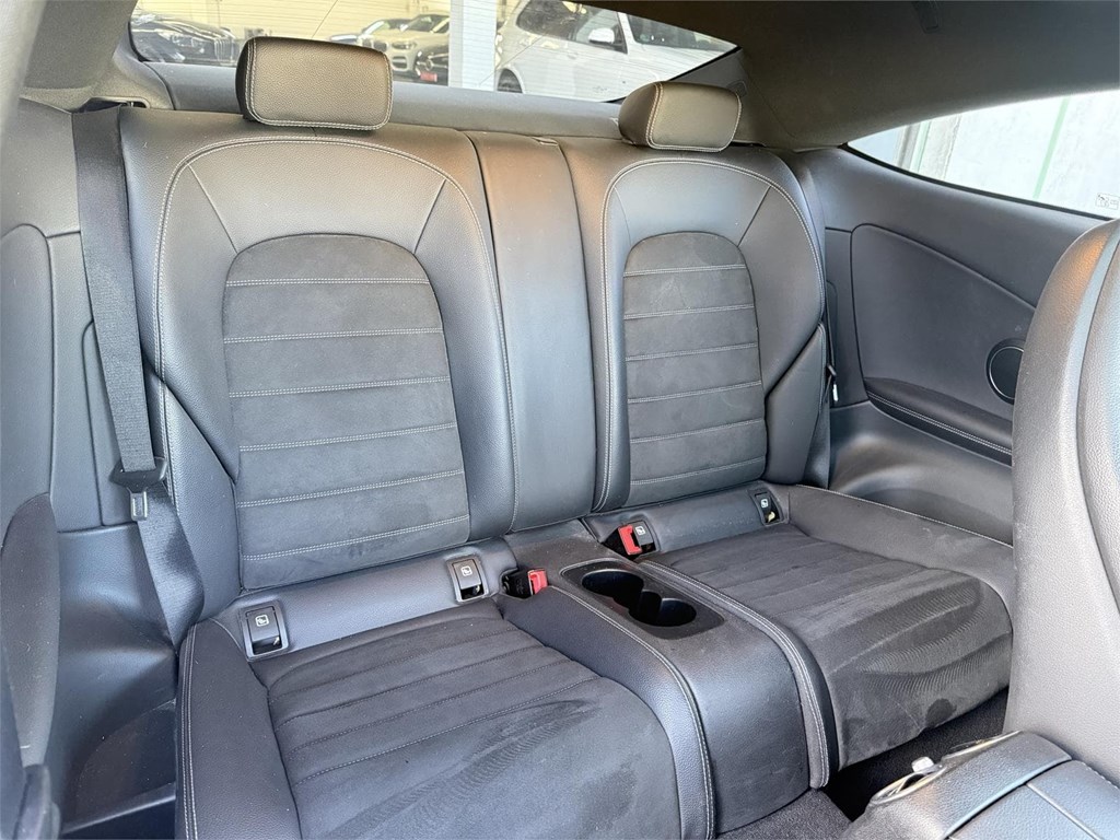 Foto 6 MERCEDES C220D COUPE 9G-TRONIC AMG LINE