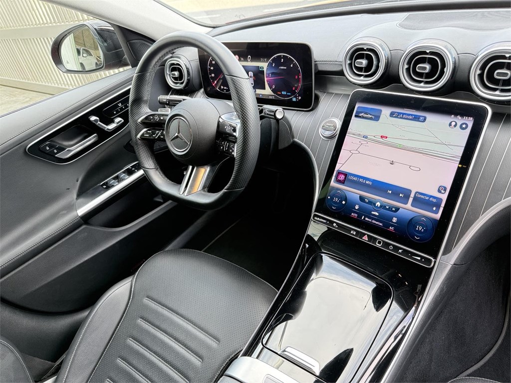 Foto 6 MERCEDES C220D W206 AMG LINE 9G-TRONIC