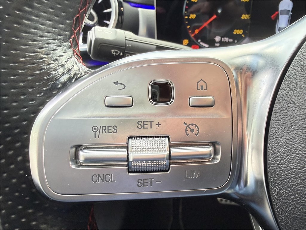 Foto 21 MERCEDES CLA 200D 8G-DCT AMG LINE