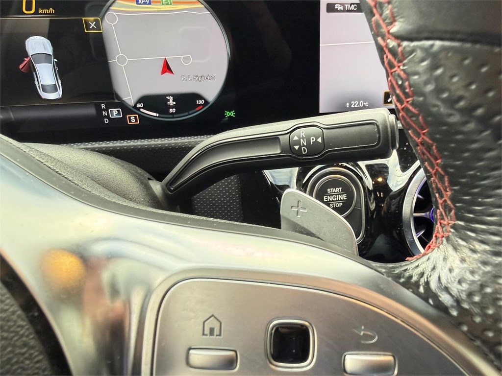 Foto 23 MERCEDES CLA 200D 8G-DCT AMG LINE