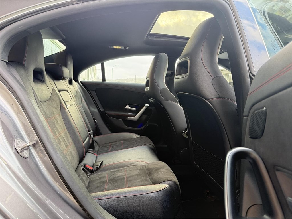 Foto 6 MERCEDES CLA 200D 8G-DCT AMG LINE