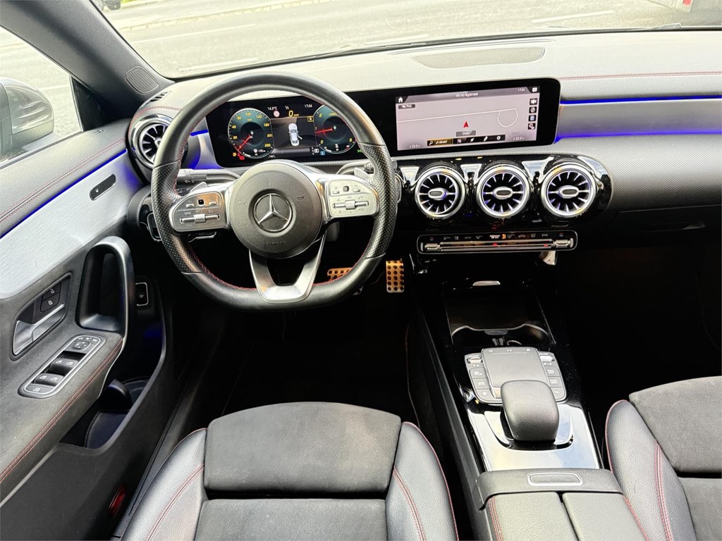 Foto 8 MERCEDES CLA 200D 8G-DCT AMG LINE