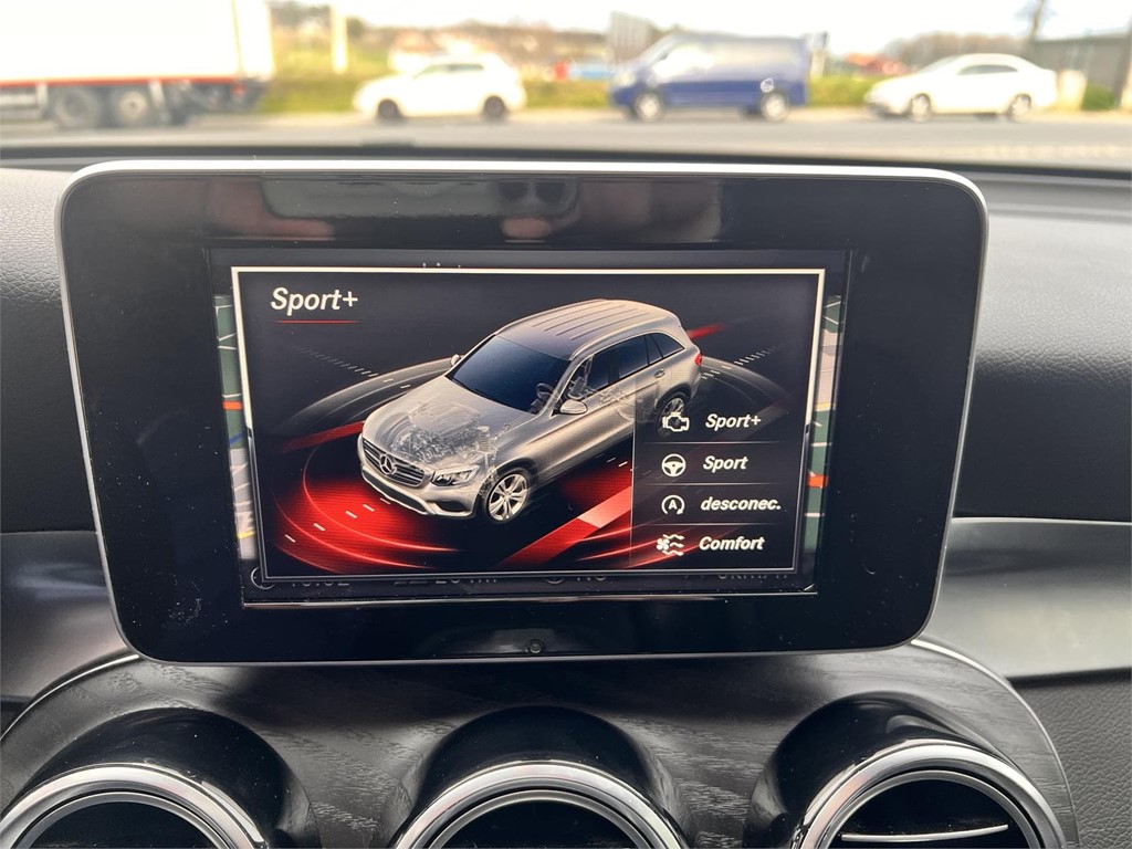 Foto 12 MERCEDES GLC 220D AMG LINE 9G-TRONIC