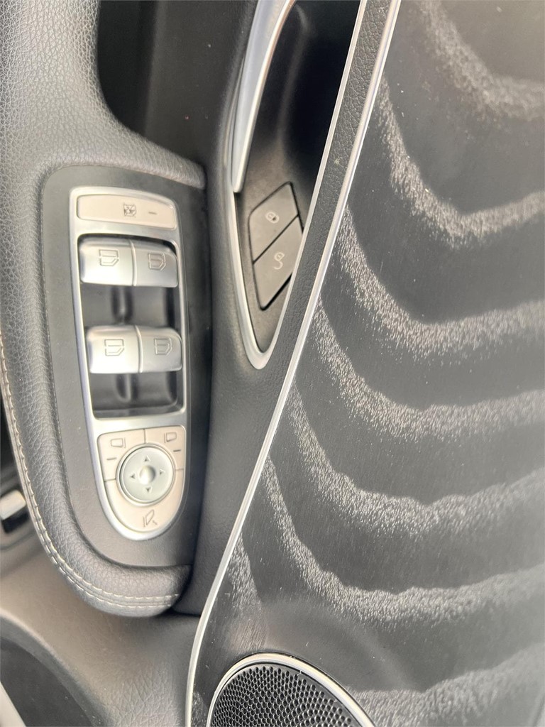 Foto 6 MERCEDES GLC 220D AMG LINE 9G-TRONIC