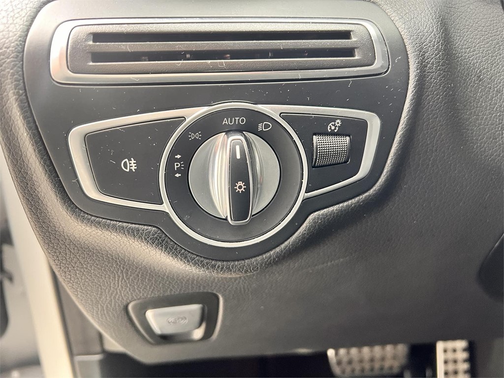 Foto 7 MERCEDES GLC 220D AMG LINE 9G-TRONIC