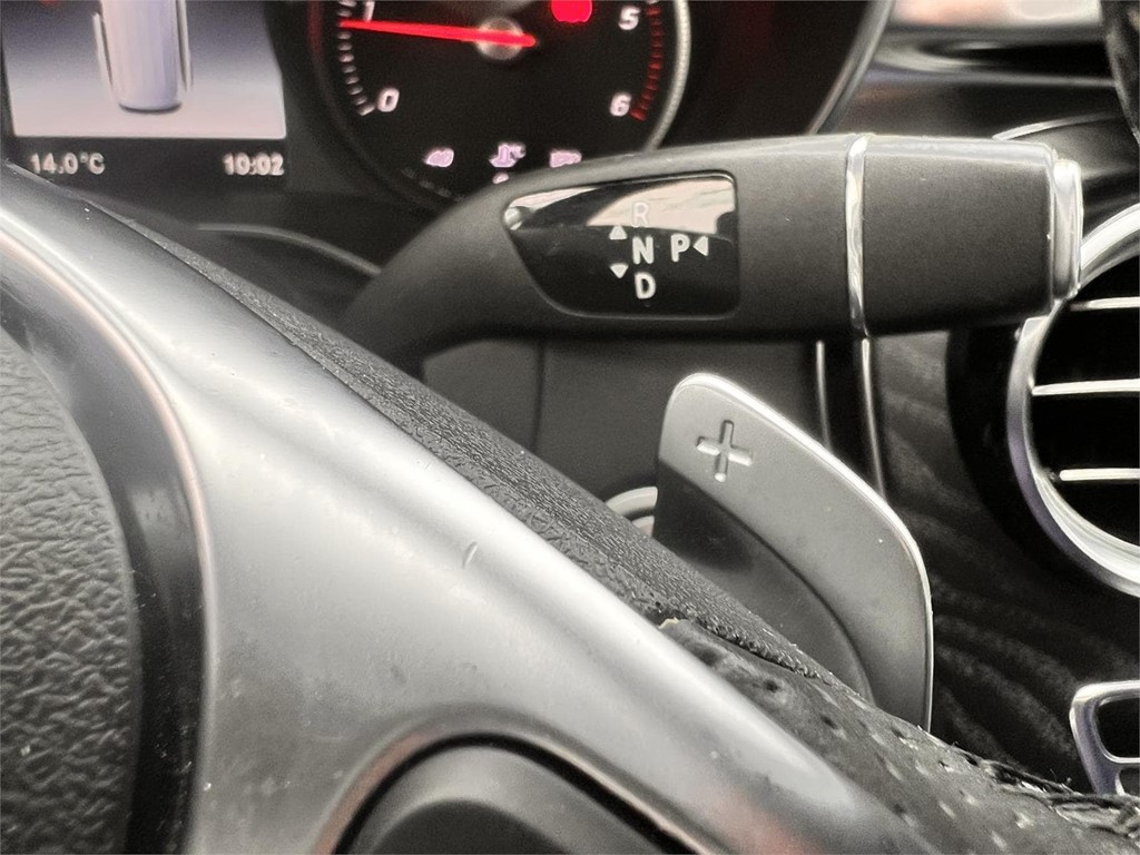 Foto 9 MERCEDES GLC 220D AMG LINE 9G-TRONIC