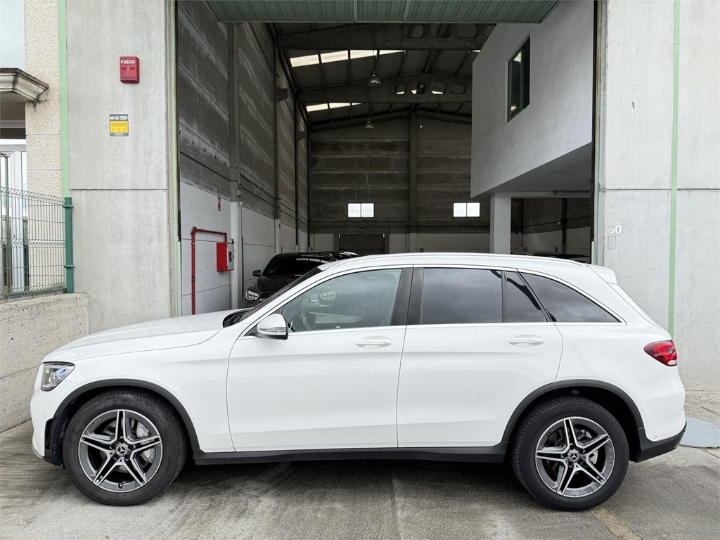 Foto 18 MERCEDES GLC 220D AMG LINE