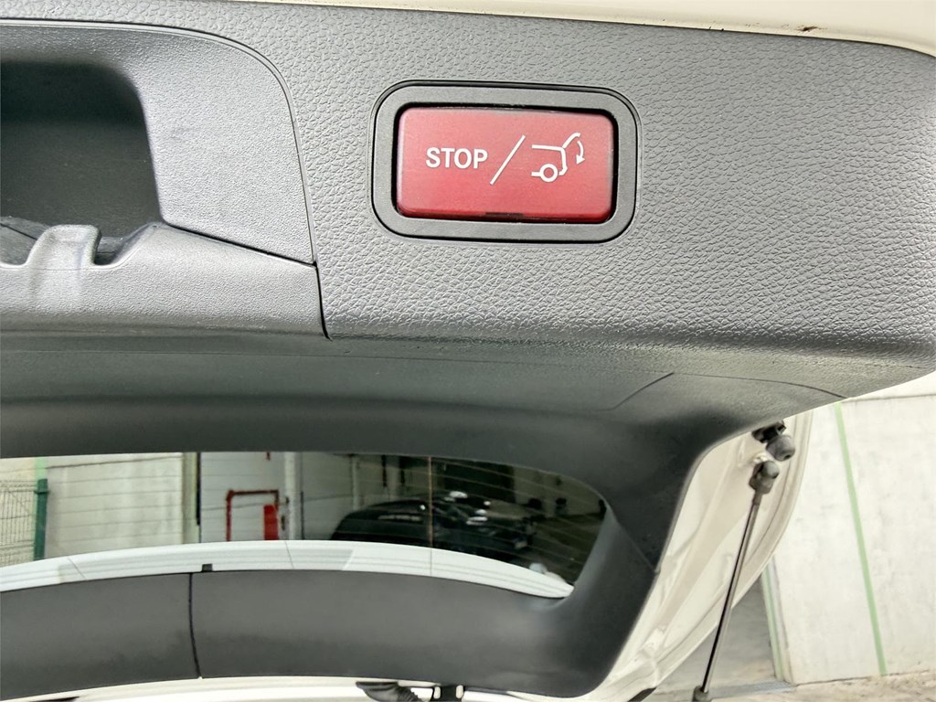 Foto 23 MERCEDES GLC 220D AMG LINE