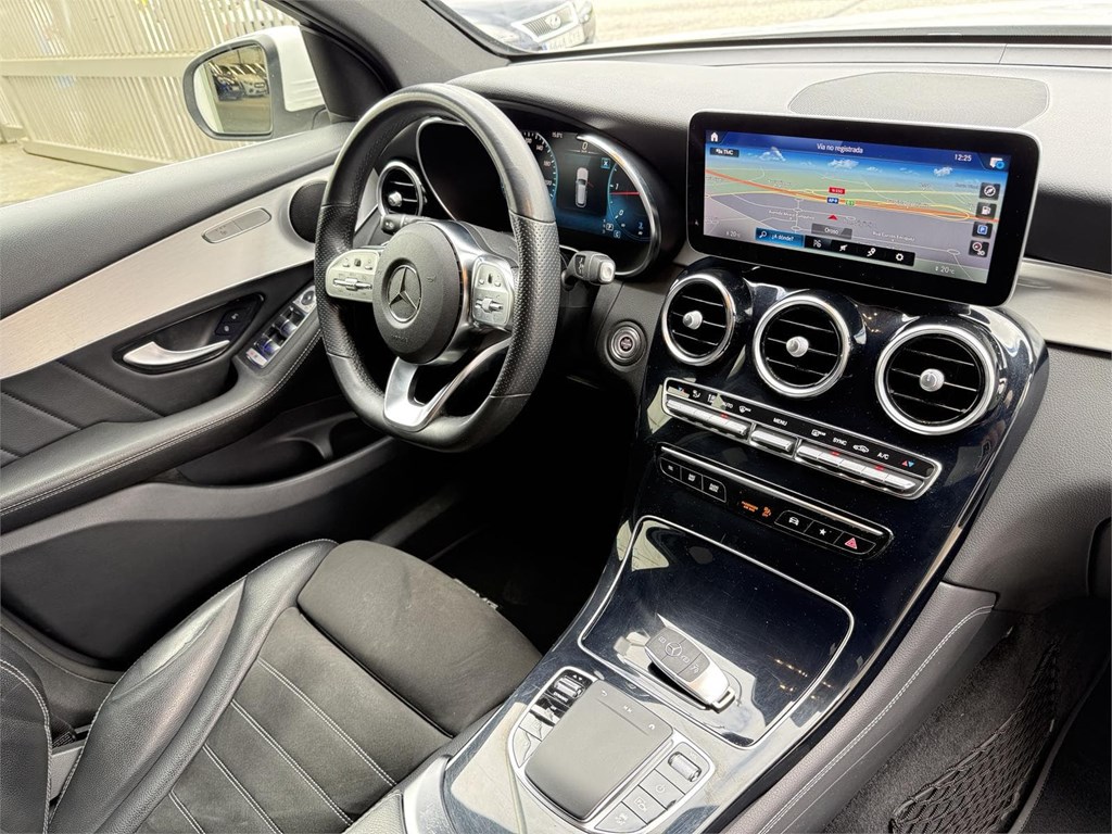 Foto 4 MERCEDES GLC 220D AMG LINE