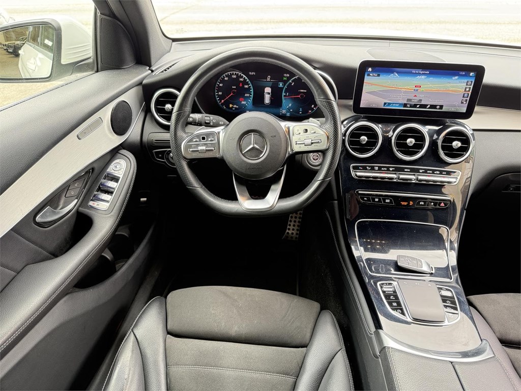Foto 6 MERCEDES GLC 220D AMG LINE