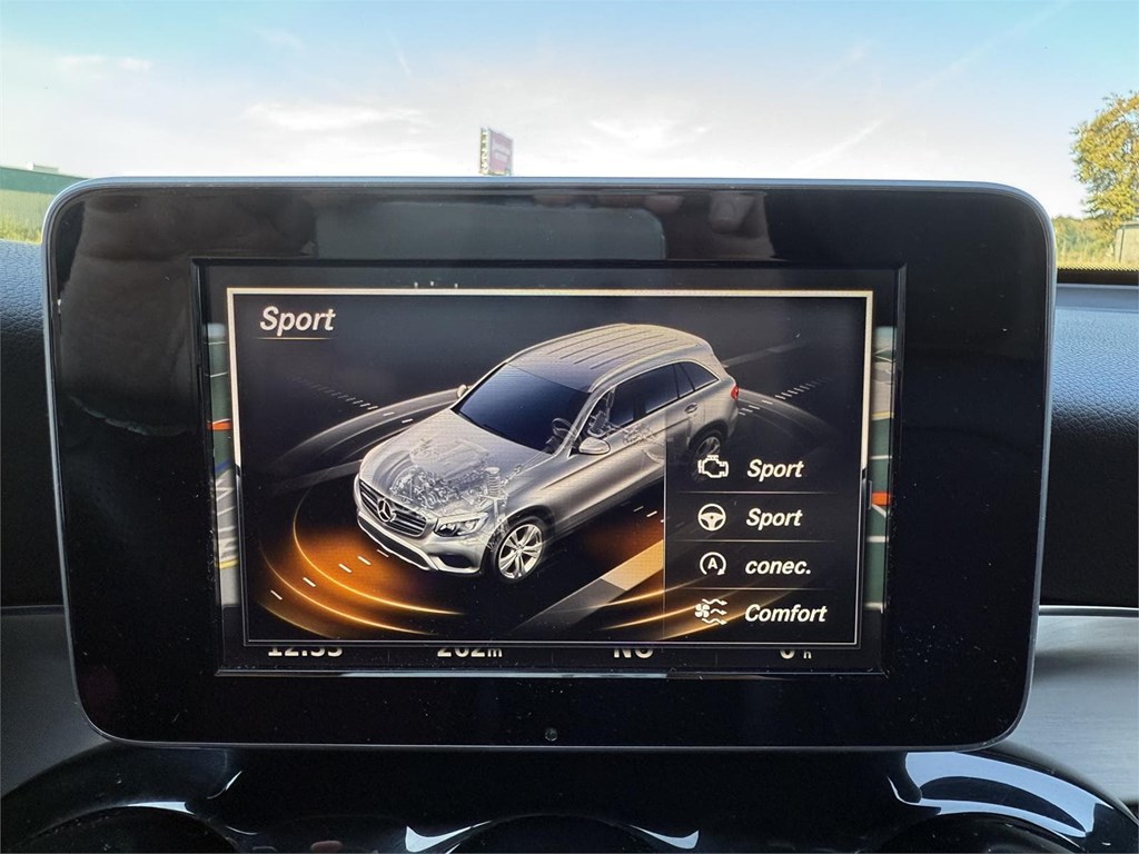 Foto 11 MERCEDES GLC 250 AMG LINE 9G-TRONIC