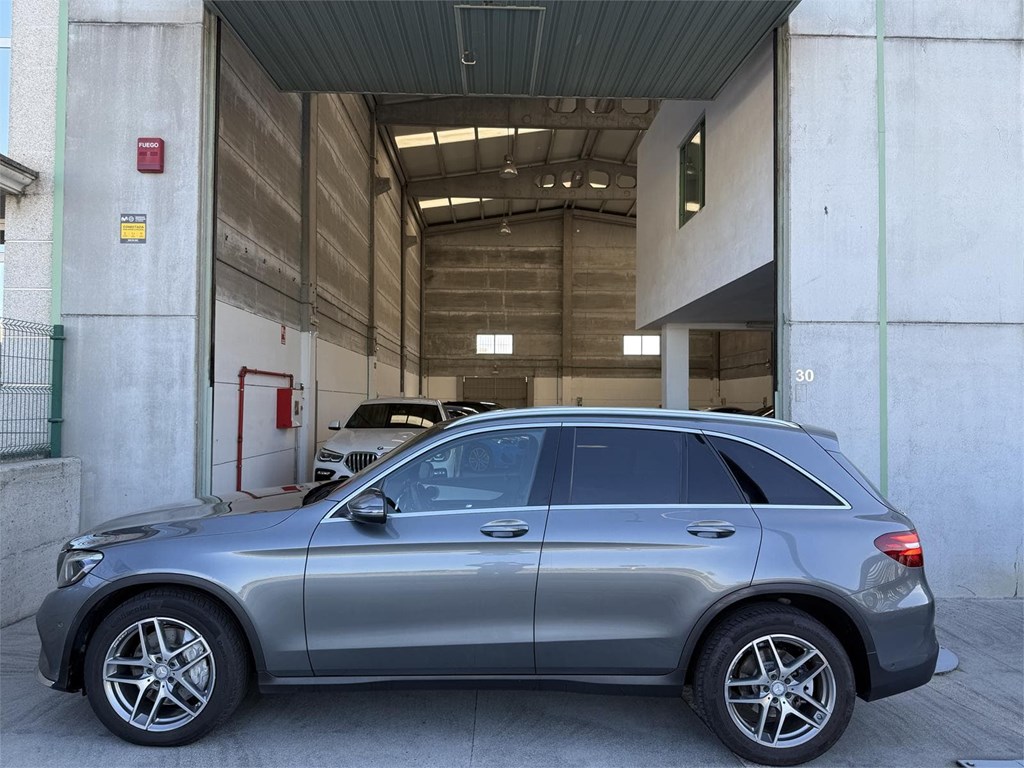 Foto 19 MERCEDES GLC 250 AMG LINE 9G-TRONIC